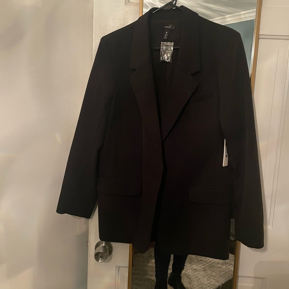 Aqua brand blazer. Never worn. Tags still on